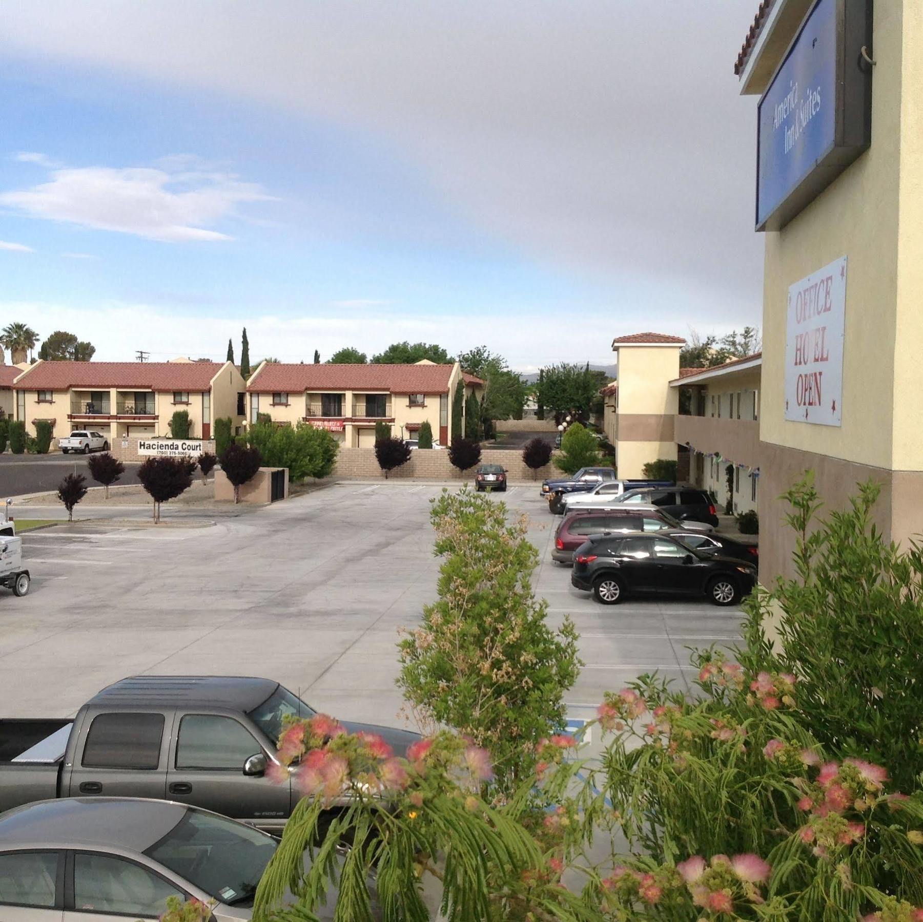 רידג'קרסט America Inn & Suites מראה חיצוני תמונה